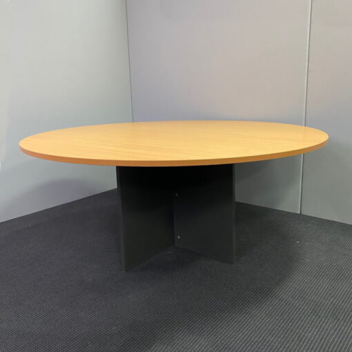 Round Table - 1400mm in Diameter - SOLD - Image 2