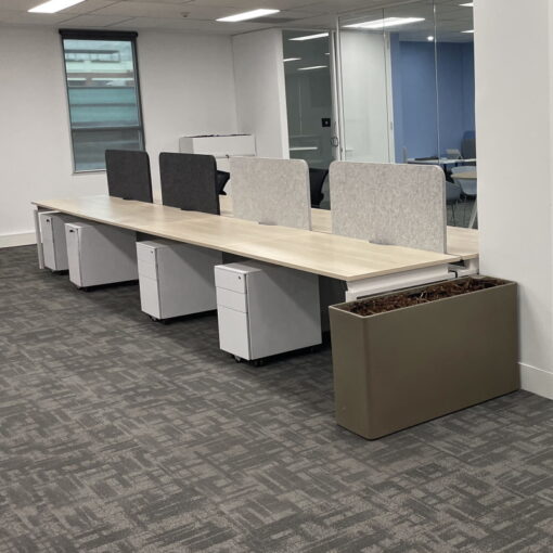 8 Person Desk with Partitions - 6000 x 1500 - SOLD