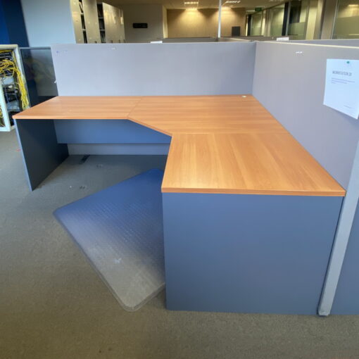 Corner Workstation - 1800 x 2100 - SOLD - Image 3