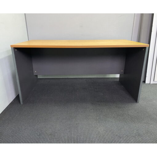 Straight Desk - 1500 x 750 - SOLD - Image 2