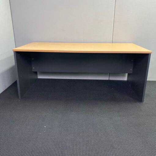 Straight Desk - 1800 x 900 - SOLD - Image 2