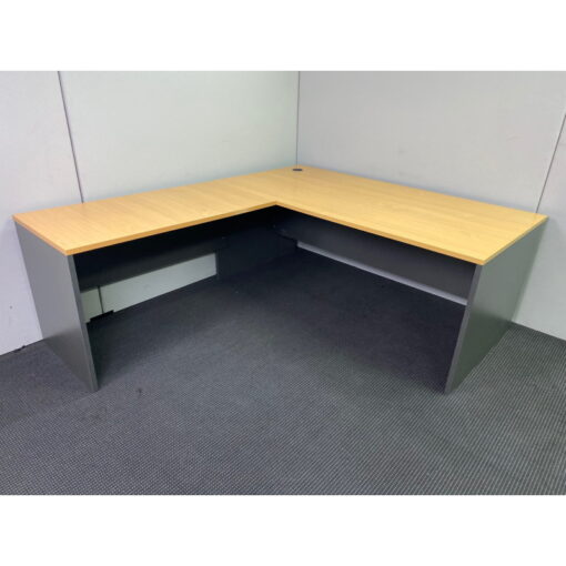 Desk and Return - 2100 x 1800 - SOLD