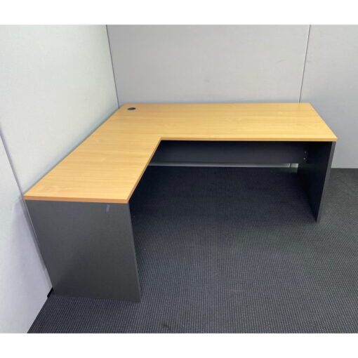 Desk and Return - 1800 x 1800 - SOLD - Image 2