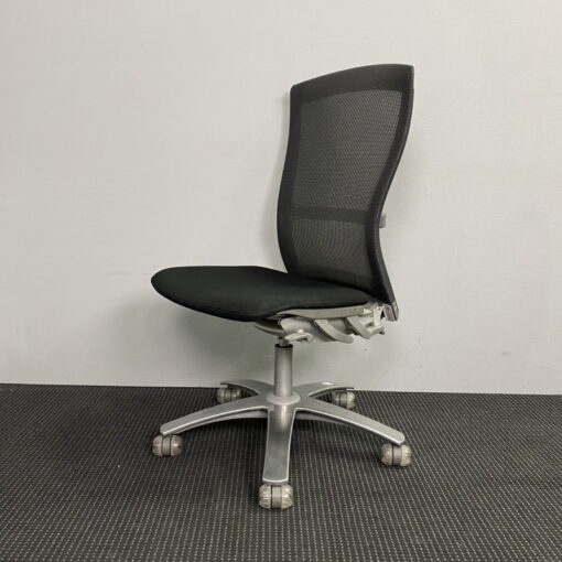 Life® Chair by Formway - SOLD - Image 2
