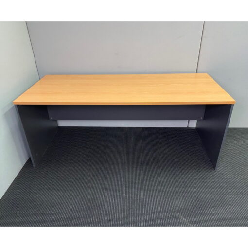 Straight Desk - 1800 x 750 - SOLD