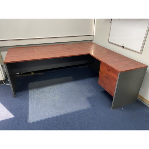 Desk and Return - 2100 x 1800 - SOLD