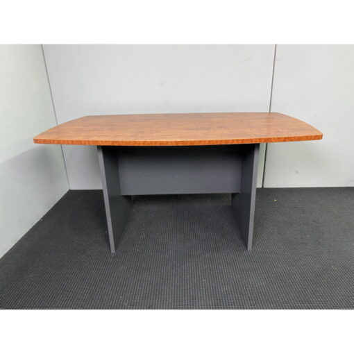 Small Meeting Table - 1500 x 900 - 1 available - Image 3