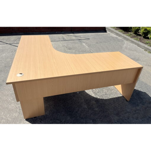 Corner Workstation - 1800 x 1800 - SOLD