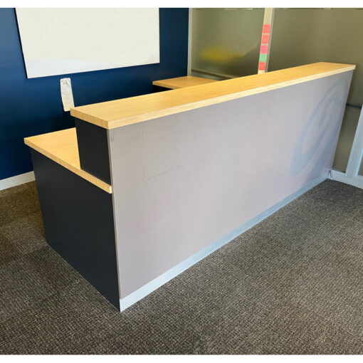 Reception Desk 2500 x 1900 - SOLD