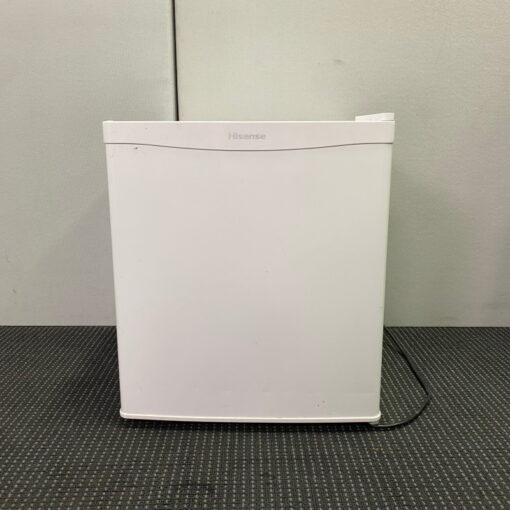 Hisense Bar Fridge 47L - SOLD