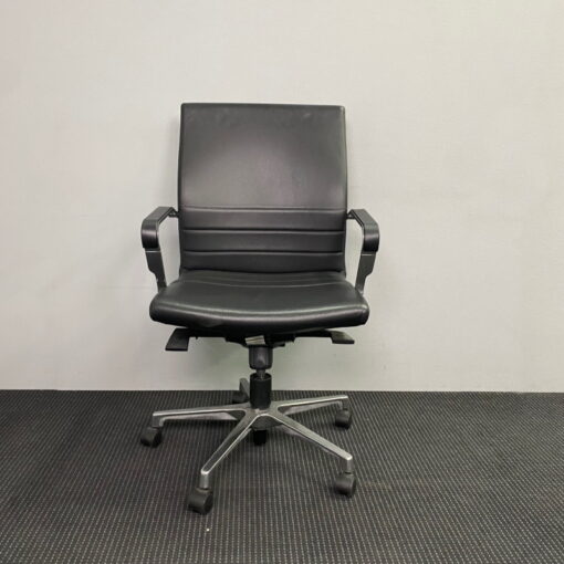 Boardroom Chair by Schiavello - SOLD
