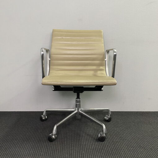 Herman Miller Eames Aluminium Group Boardroom Chair - SOLD - Image 2
