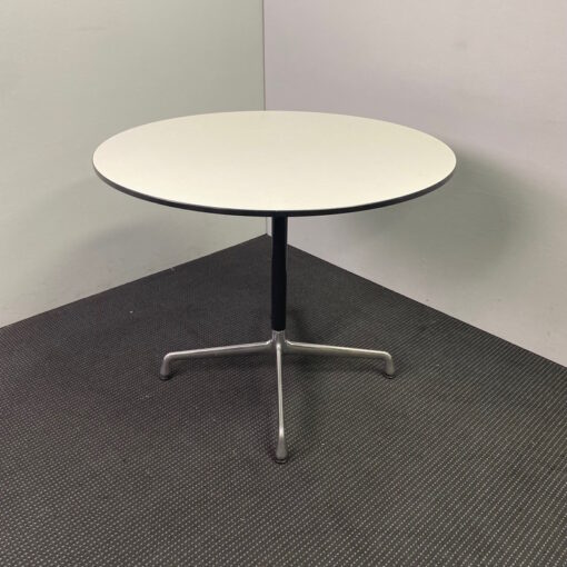 Round Table 900D with Herman Miller Eames® Universal Base - SOLD