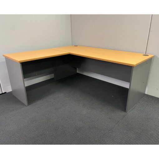 Desk and Return - 1800 x 1650 - SOLD