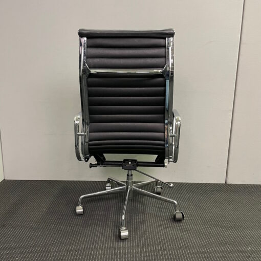 Replica Eames Aluminium Group Executive Chair - SOLD - Image 4