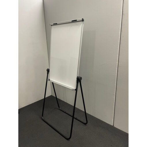 J.Burrows Magnetic Flipchart Easel 700 x 1000 mm - SOLD - Image 2
