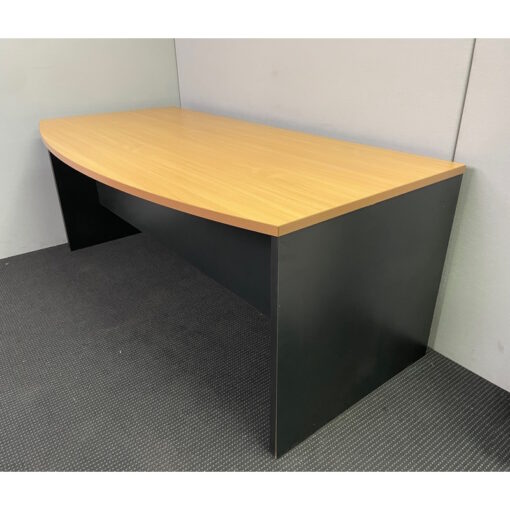 Curved Front Desk - 1800 x 900 - SOLD - Image 4
