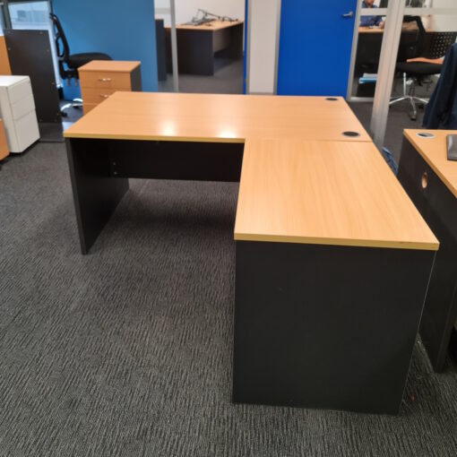 Desk and Return - 1500 x 1500 - SOLD