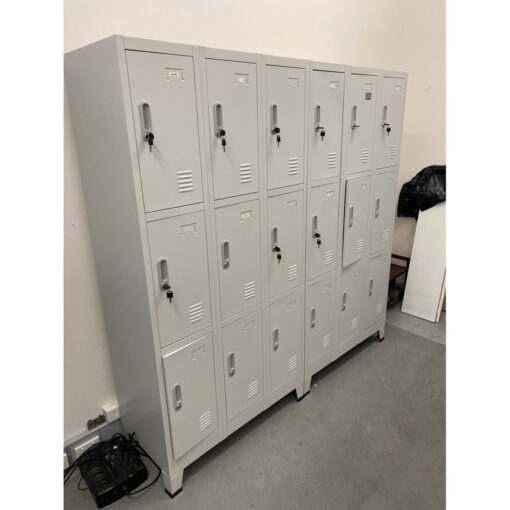 9 Doors 3 x 3 Lockers - SOLD