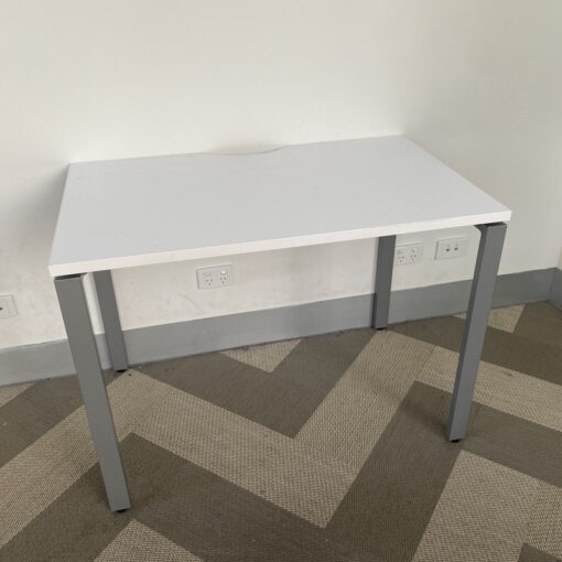Table / Desk - 1000 x 600 - SOLD
