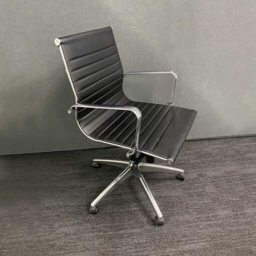 Replica Eames Management Office Chair - SOLD