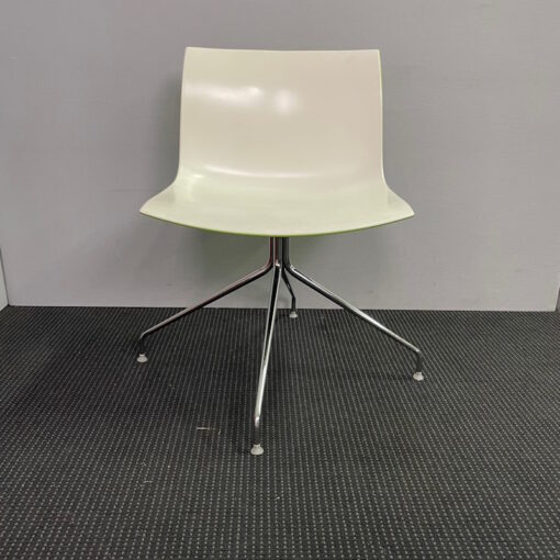 Stylecraft Swivel Chair - 1 available - Image 2