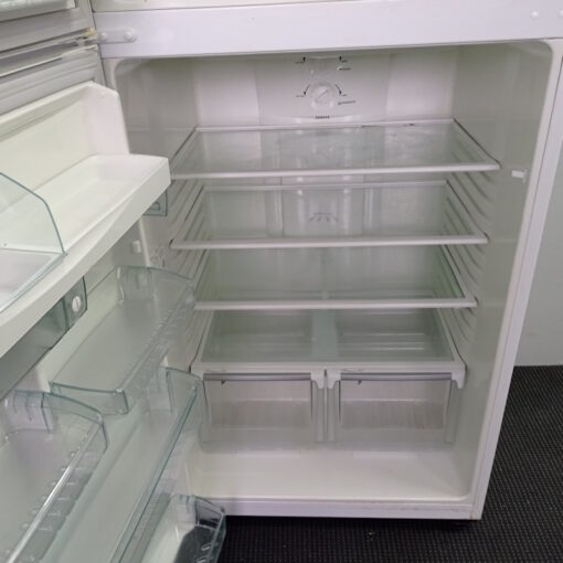 Westinghouse WTM5200WBL 520L Top Mount Fridge - SOLD - Image 7