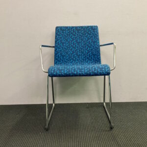 Meeting Chair with armrests - 1 available