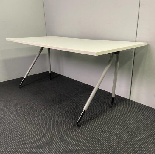 Straight Desk - 1650 x 800 - SOLD - Image 4