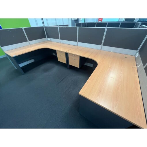 Corner Workstation 1800 x 1800 - 1 available - Image 3