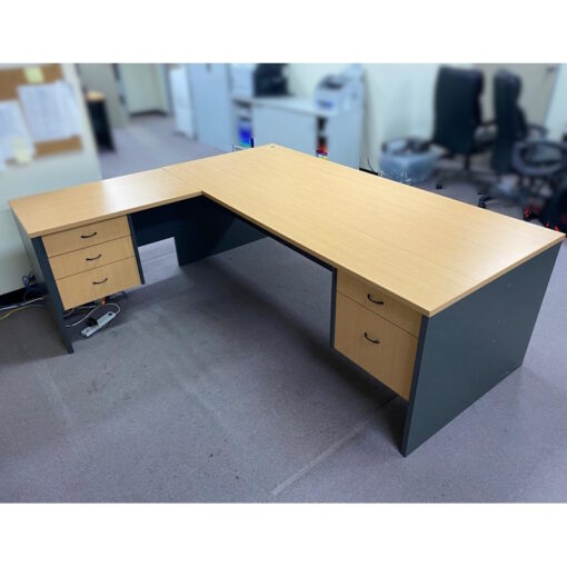 Desk and Return 1800 x 2100 - SOLD