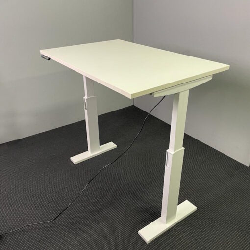 Electric Height Adjustable Desk 1150 x 740 - SOLD - Image 2