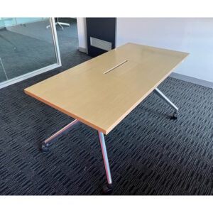 Mobile Meeting Table on Castors - 1600 x 800 - 3 available