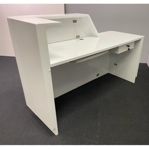 Reception Desk 1600 x 600 - SOLD - Image 7