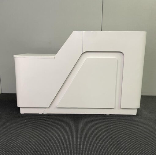 Reception Desk 1600 x 600 - SOLD - Image 2