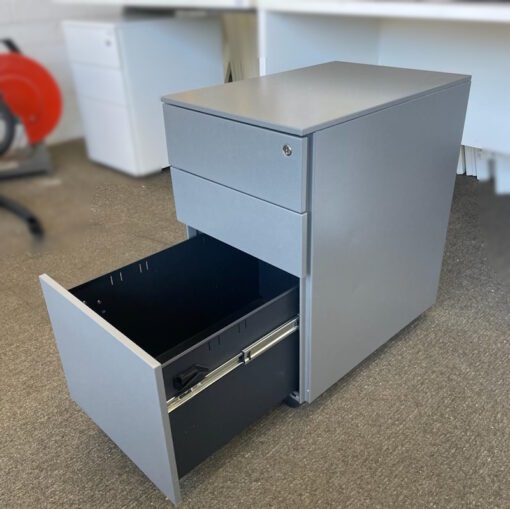 Mobile Drawer Unit - SOLD - Image 4