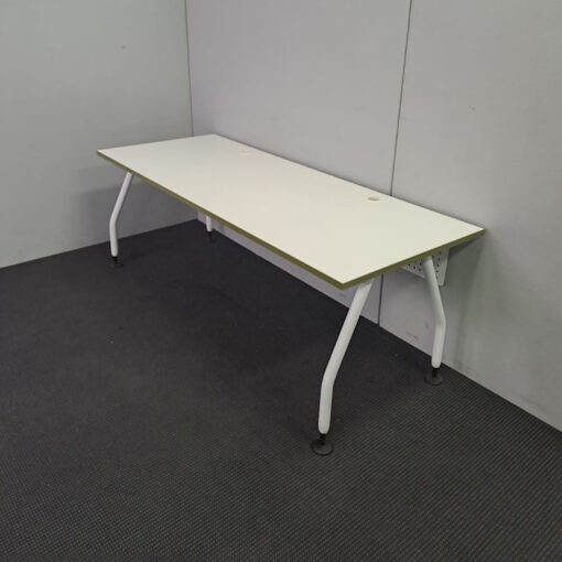 Straight Desk with Modesty Panel - 2000 x 800 - SOLD - Image 3