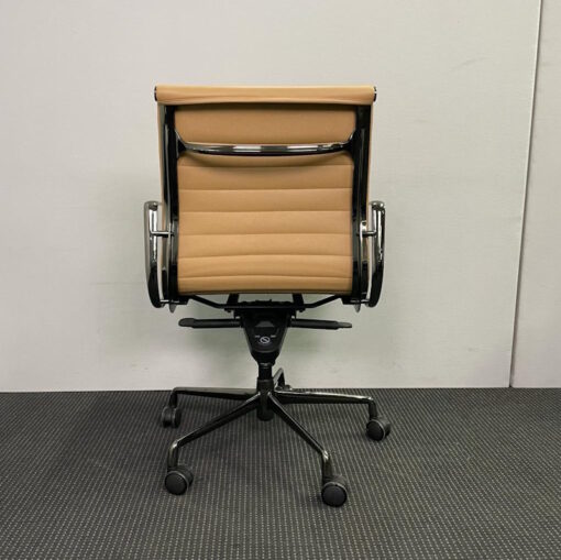 Sax Leather Executive Chairs by KROSt - SOLD - Image 4