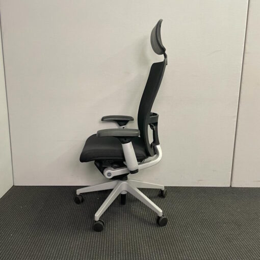 Haworth Zody Chair with Headrest - SOLD - Image 3