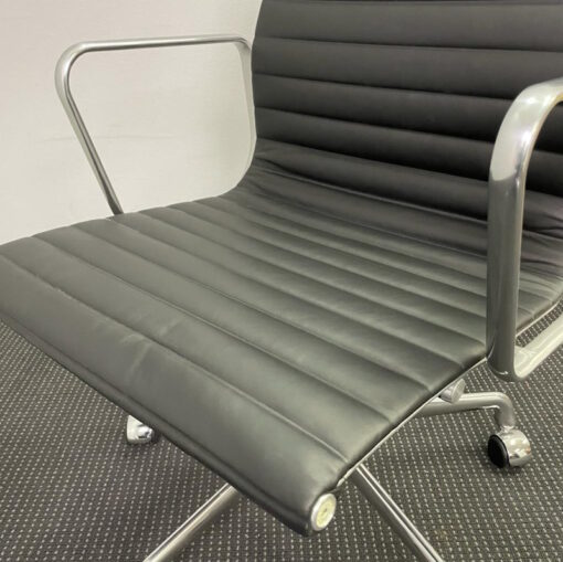 Herman Miller Eames Aluminium Group Boardroom Chair - SOLD - Image 6