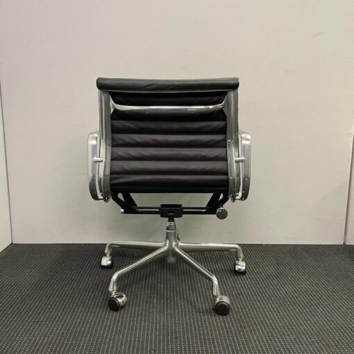 Herman Miller Eames Aluminium Group Boardroom Chair - SOLD - Image 4