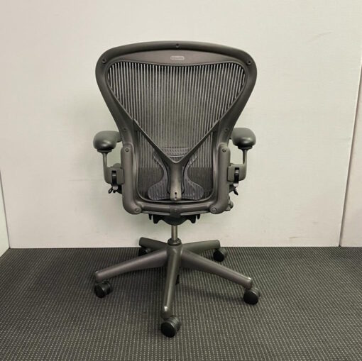 Herman Miller Aeron Office Chair Size B - Image 4