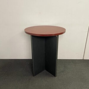Round Table - 600mm in Diameter - 1 available