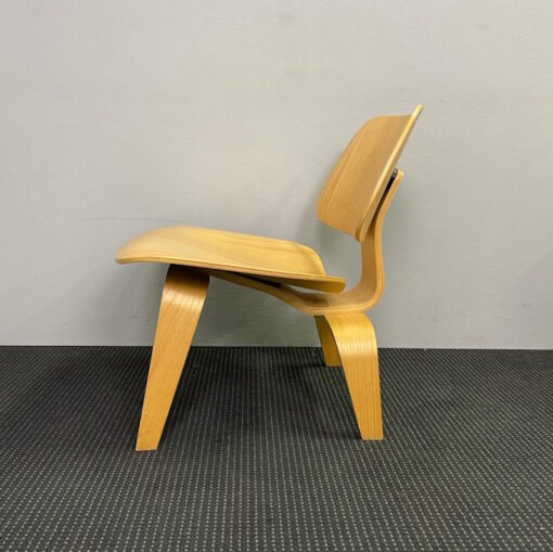 Eames® Moulded Plywood Dining Chairs - SOLD - Image 4