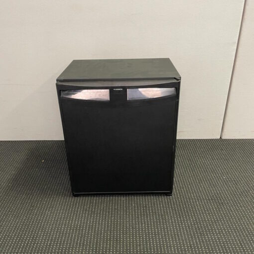 Dometic RH460LD Minibar Fridge - SOLD - Image 3