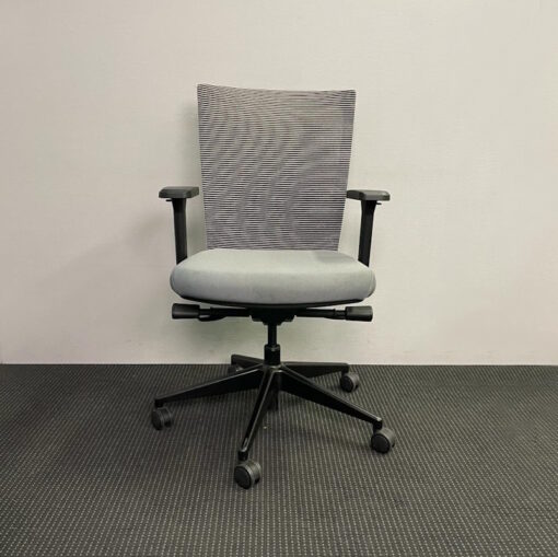 Mesh Office Chair - 1 available