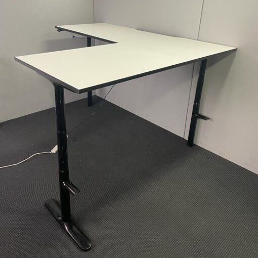 Electric Height Adjustable Desk & Return - 2000 x 1800 - SOLD