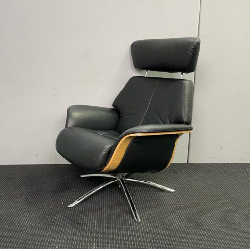 IMG Comfort Norway Space 57.57 Recliner & Ottoman - SOLD - Image 4