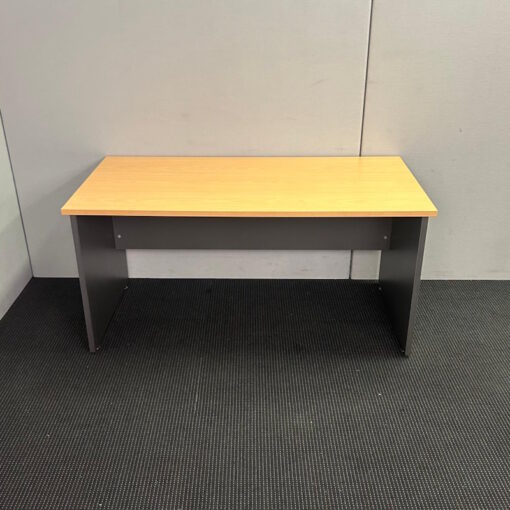 Straight Desk - 1500 x 750 - 7 available