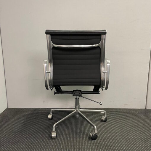Replica Eames Management Office Chair - SOLD - Image 4